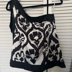 White House Black Market Black and White One-Shoulder Floral Print Top